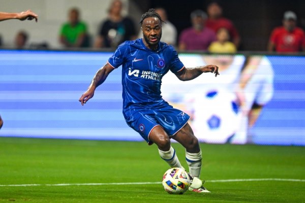 Sky: Fulham considers signing Sterling from Chelsea, but the deal is unlikely to happen at the moment