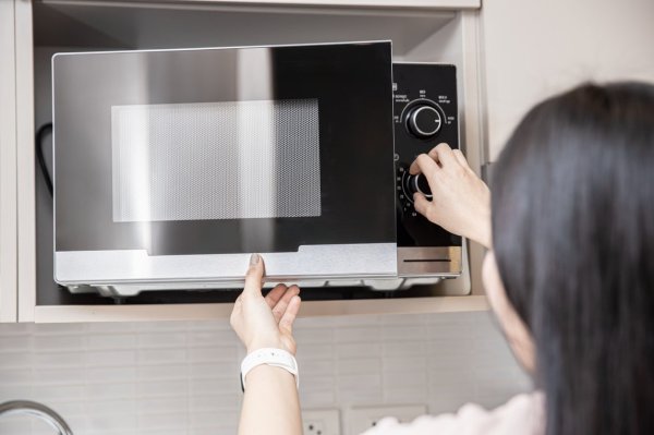 10 types of food should not be placed in microwaves! What should I do if a microwave fire occurs? The 4-step method of seeing smoker records